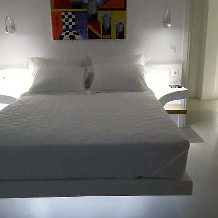 Otherview * Super Paradise Beach (Mykonos)