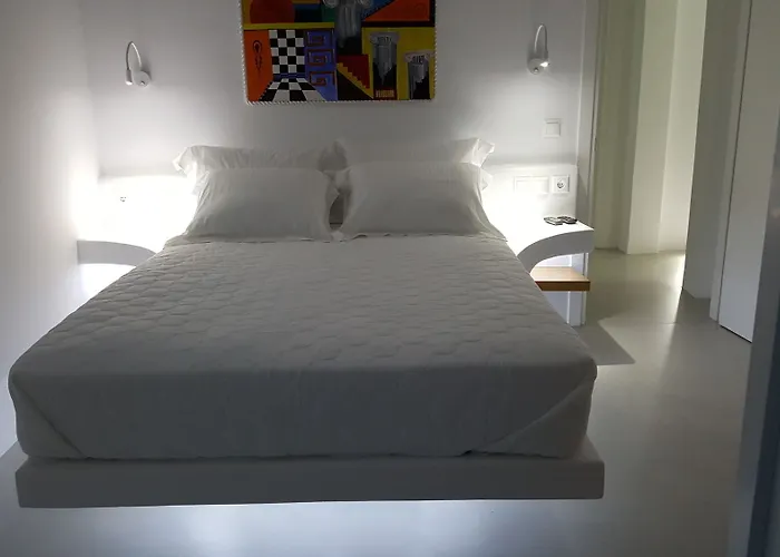 Otherview * Παραλία Super Paradise